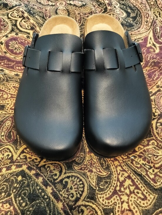 Cushionaire Shoes - Cushionare HANA Women's 7½M Black Slip-On Clog
